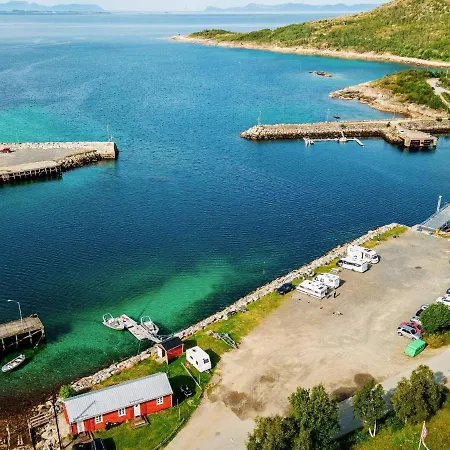 8 Person In Tatil Evi