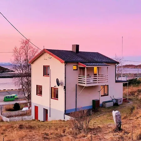 Feriehus 8 Person In Stonglandseidet