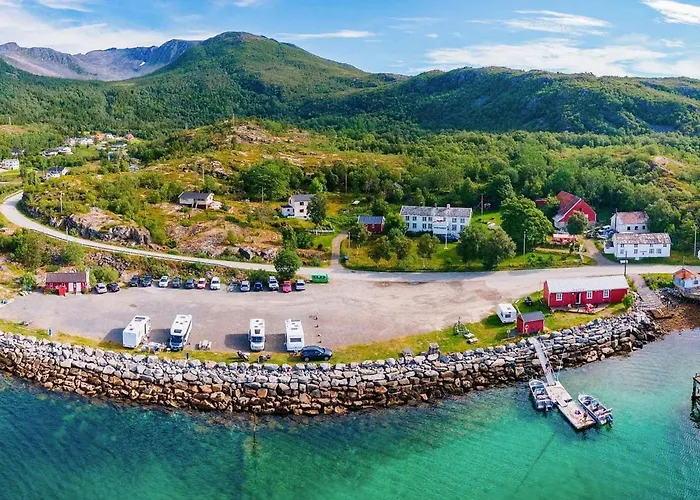 8 Person In Stonglandseidet