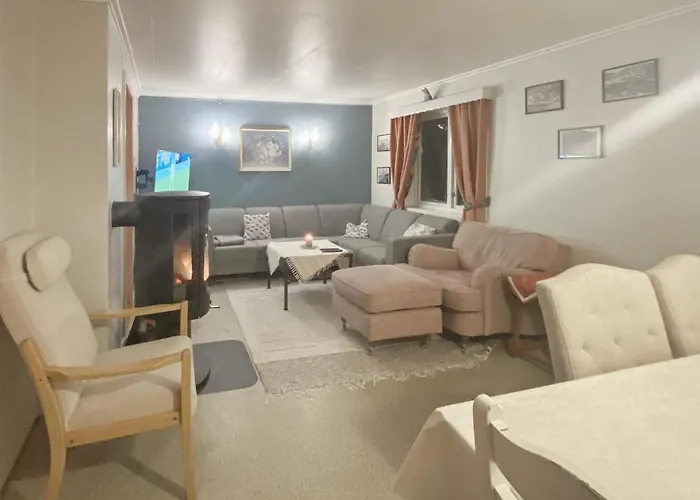 8 Person In * Stonglandseidet